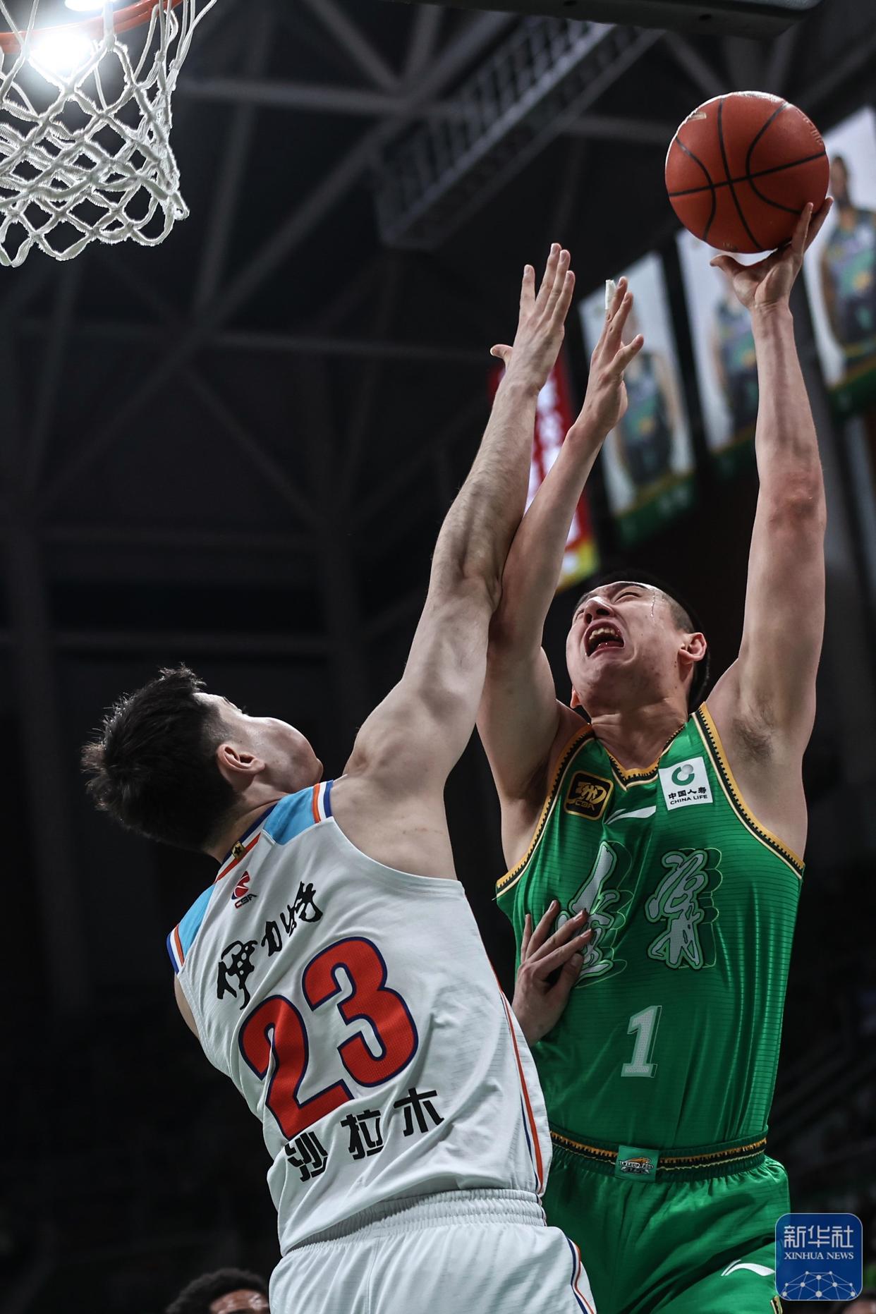 辽宁本钢发布备战花絮；赛前迎来里程碑；德甲任务艰巨；医务组通报恢复(战争与和平解析)